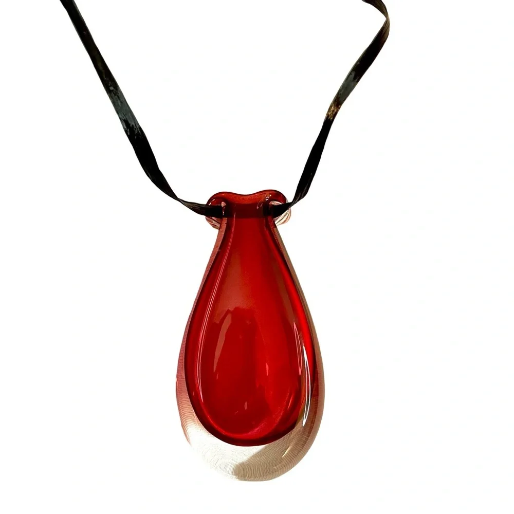 Janet Zug Ruby Red Amphora 4” Handblown signed 90’s Hanging Glass Vase